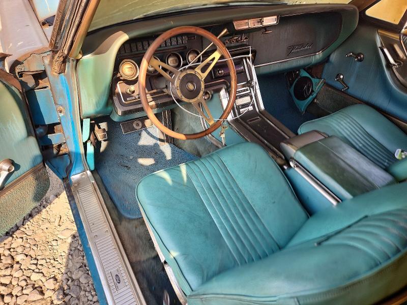 63519216 :رقم المزاد ، 5Y83Z138829 vin ، 1965 Ford Thunderbird مزاد بيع