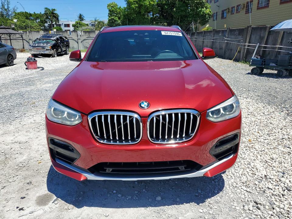 64151596 :رقم المزاد ، 5UX2V1C01M9E14290 vin ، 2021 Bmw X4 مزاد بيع