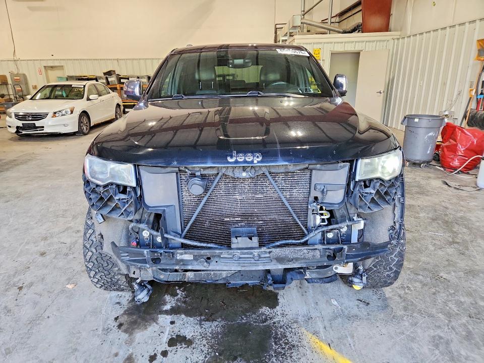65850676 :رقم المزاد ، 1C4RJFBG4JC259950 vin ، 2018 Jeep Grand Cherokee مزاد بيع