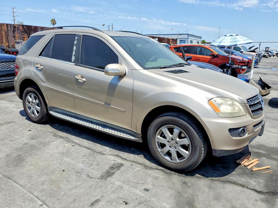 63756876 :رقم المزاد ، 4JGBB86E67A242912 vin ، 2007 Mercedes-benz Ml مزاد بيع