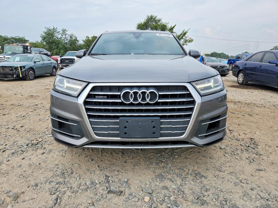 Auction sale of the 2017 Audi Q7, vin: WA1AAAF75HD028063, lot number: 66713106