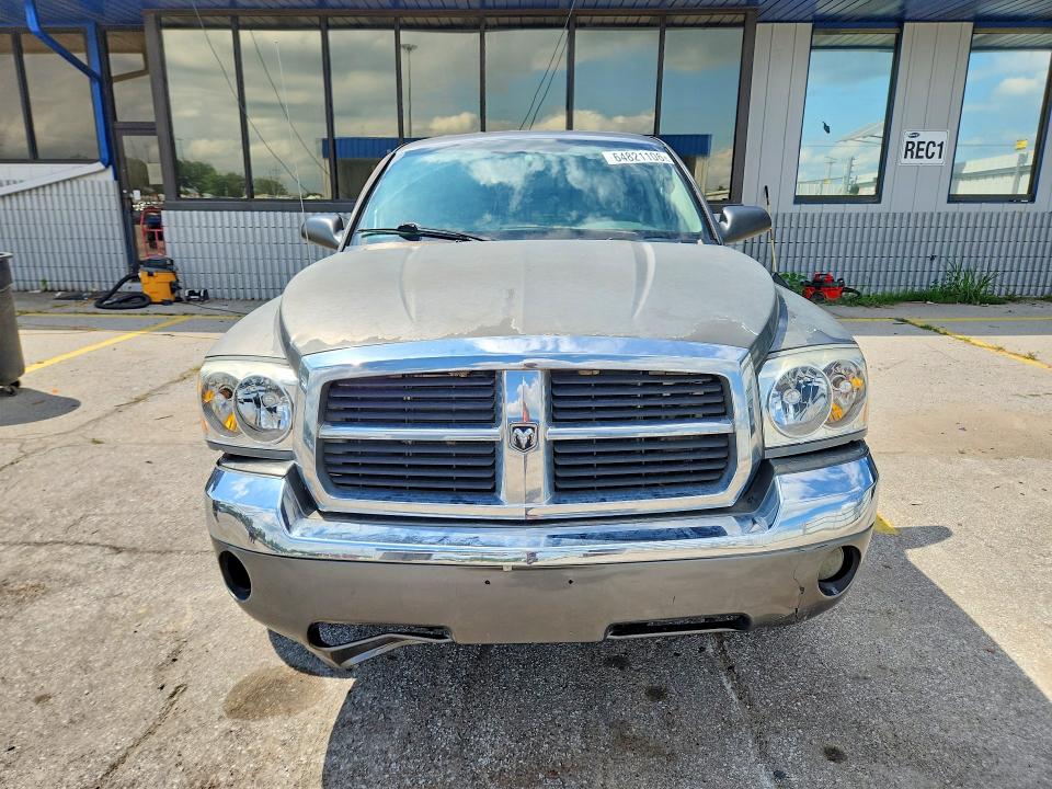 Auction sale of the 2005 Dodge Dakota, vin: 1D7HW58N85S204660, lot number: 64821106