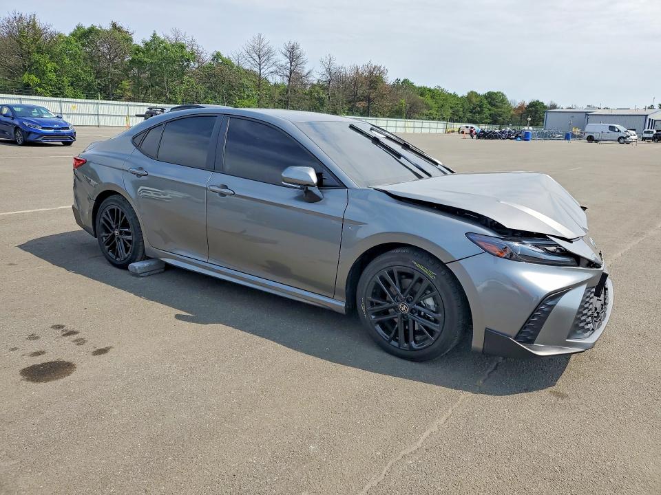 2026 Toyota Camry მანქანა იყიდება აუქციონზე, vin: 4T1DAACK6TU295499, აუქციონის ნომერი: 63428696