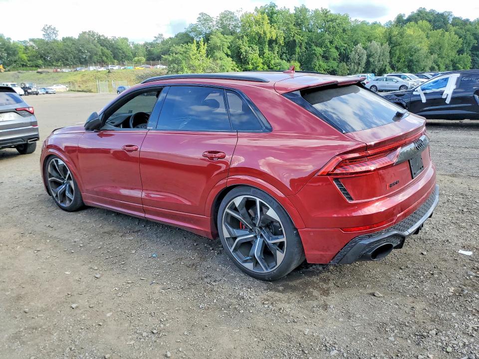 64653676 :رقم المزاد ، WU1ARBF17MD000603 vin ، 2021 Audi Rs Q8 مزاد بيع
