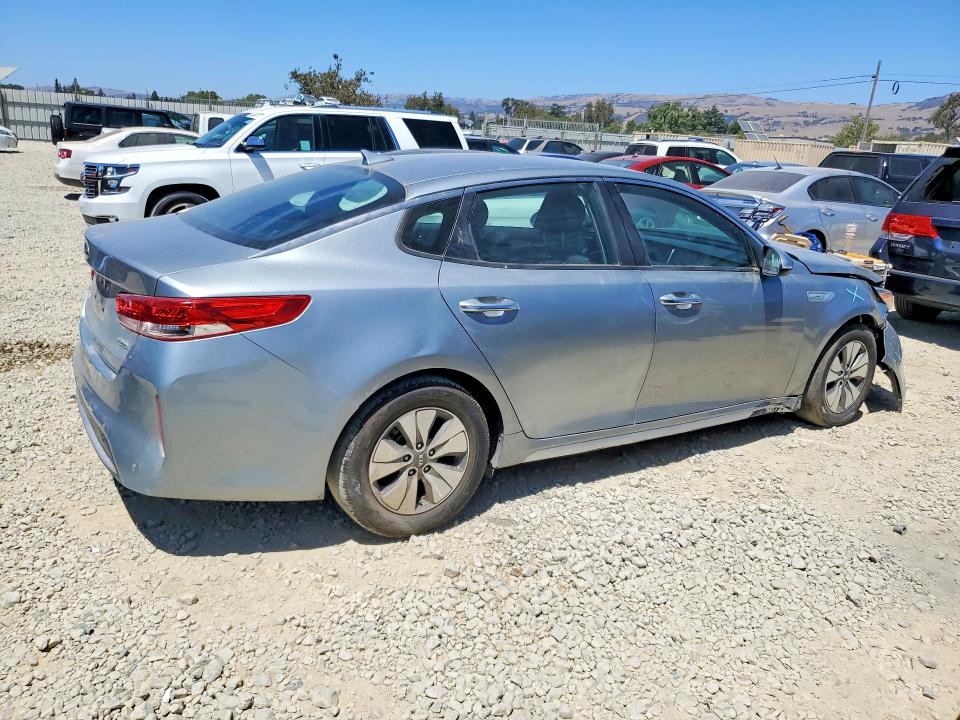 2017 Kia Optima მანქანა იყიდება აუქციონზე, vin: KNAGT4LC9H5008676, აუქციონის ნომერი: 63602016