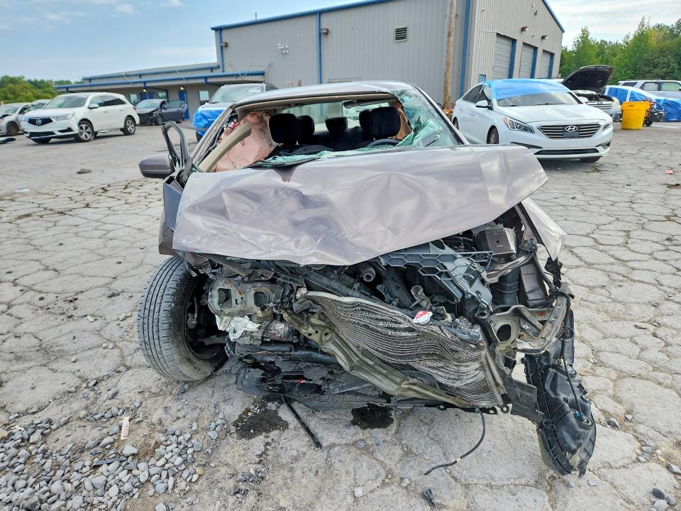 66451406 :رقم المزاد ، 19XFB2F57FE257031 vin ، 2015 Honda Civic مزاد بيع