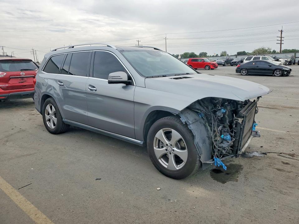 66480196 :رقم المزاد ، 4JGDF6EE8HA766115 vin ، 2017 Mercedes-benz Gls مزاد بيع