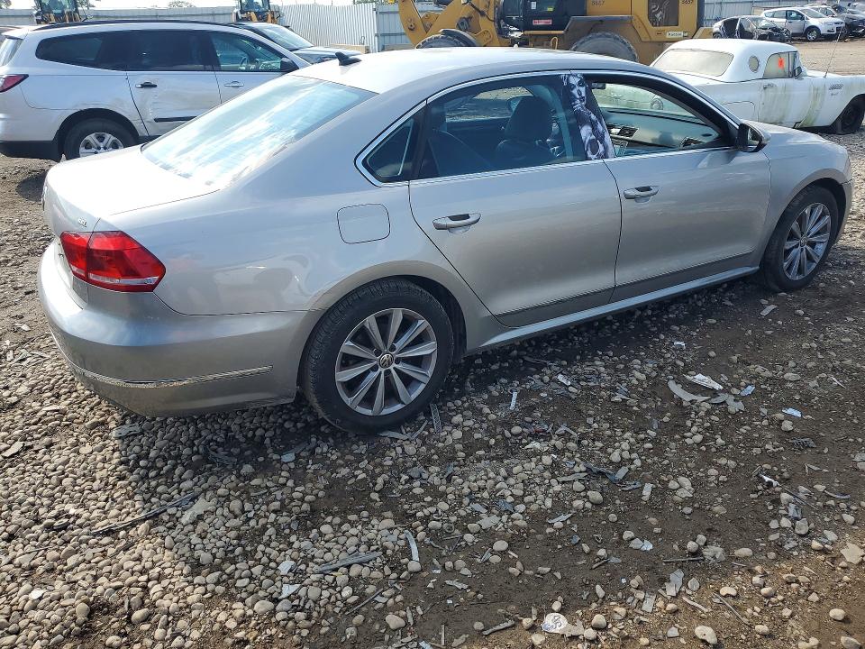 2012 Volkswagen Passat მანქანა იყიდება აუქციონზე, vin: 1VWCP7A3XCC004521, აუქციონის ნომერი: 63857016