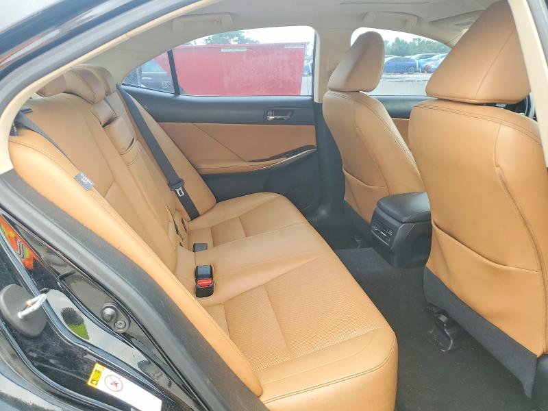 63536126 :رقم المزاد ، JTHBA1D24G5018455 vin ، 2016 Lexus Is مزاد بيع