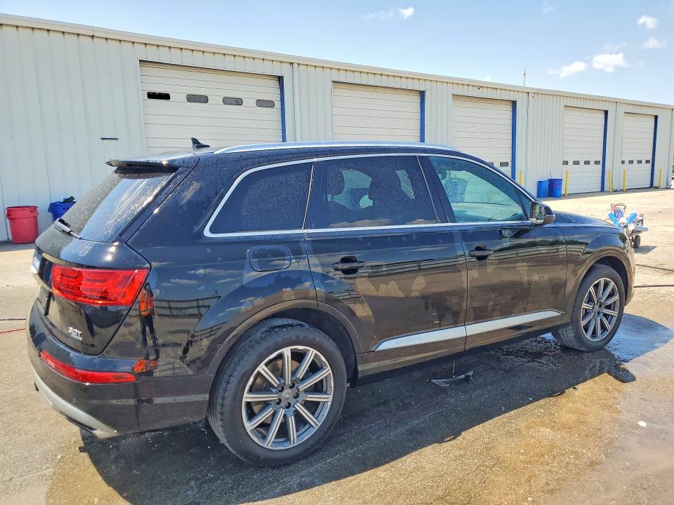 Aukcja sprzedaży 2018 Audi Q7, vin: WA1VAAF70JD018449, numer aukcji: 64023846