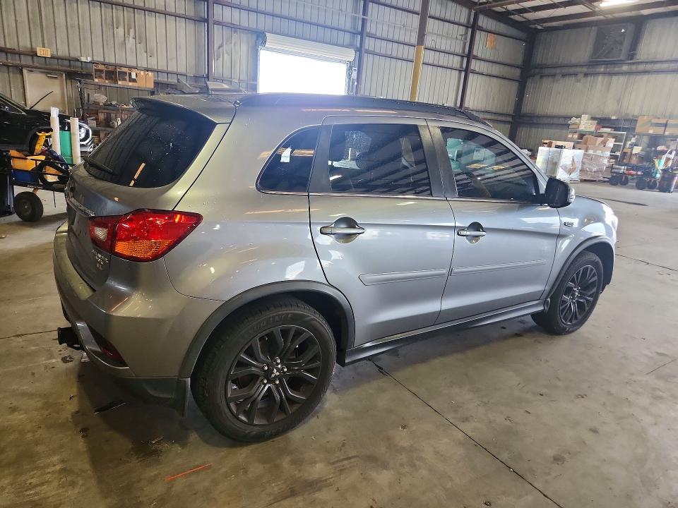 Продажа на аукционе авто 2018 Mitsubishi Outlander Sport, vin: JA4AR4AW6JZ019390, номер лота: 64385166