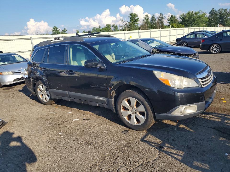 63828346 :رقم المزاد ، 4S4BRBCC2A1320394 vin ، 2010 Subaru Outback مزاد بيع