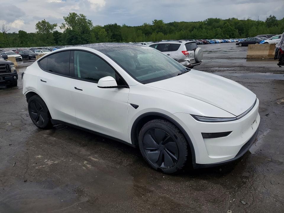 2026 Tesla Model Y მანქანა იყიდება აუქციონზე, vin: 7SAYGDEE0TA447525, აუქციონის ნომერი: 63500316