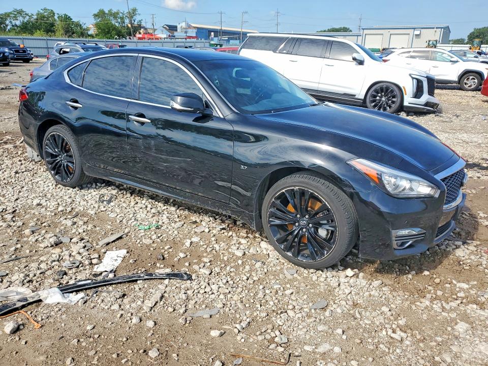 63391176 :رقم المزاد ، JN1BY1AR9HM770824 vin ، 2017 Infiniti Q70 مزاد بيع