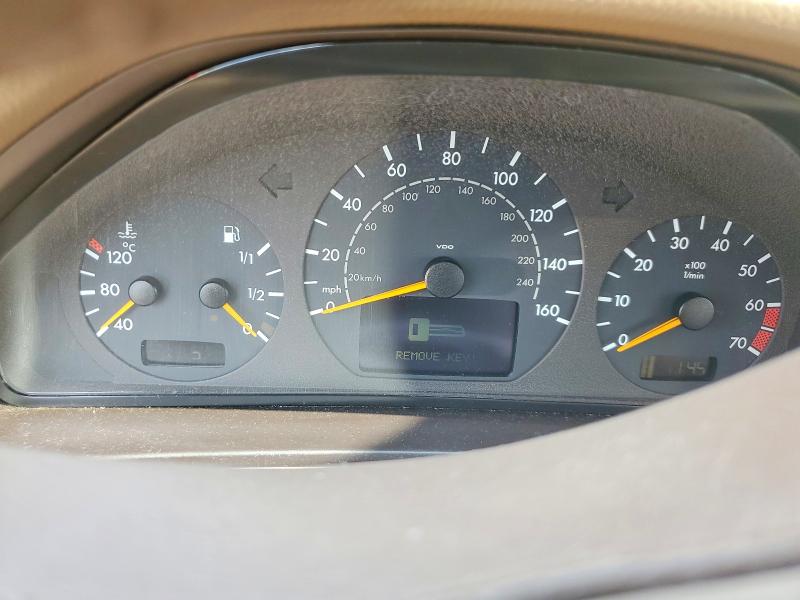 66125496 :رقم المزاد ، WDBJF65J3YB131364 vin ، 2000 Mercedes-benz E مزاد بيع