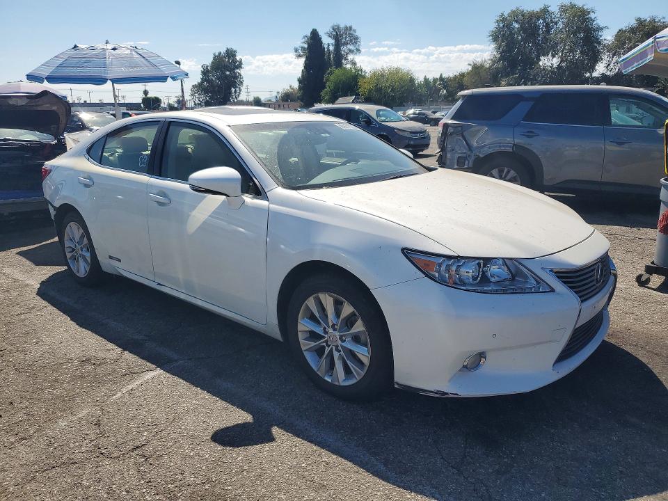 65571806 :رقم المزاد ، JTHBW1GG8D2028914 vin ، 2013 Lexus Es مزاد بيع