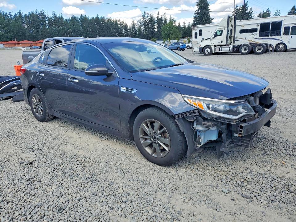 2016 Kia Optima მანქანა იყიდება აუქციონზე, vin: 5XXGT4L14GG075066, აუქციონის ნომერი: 64185236