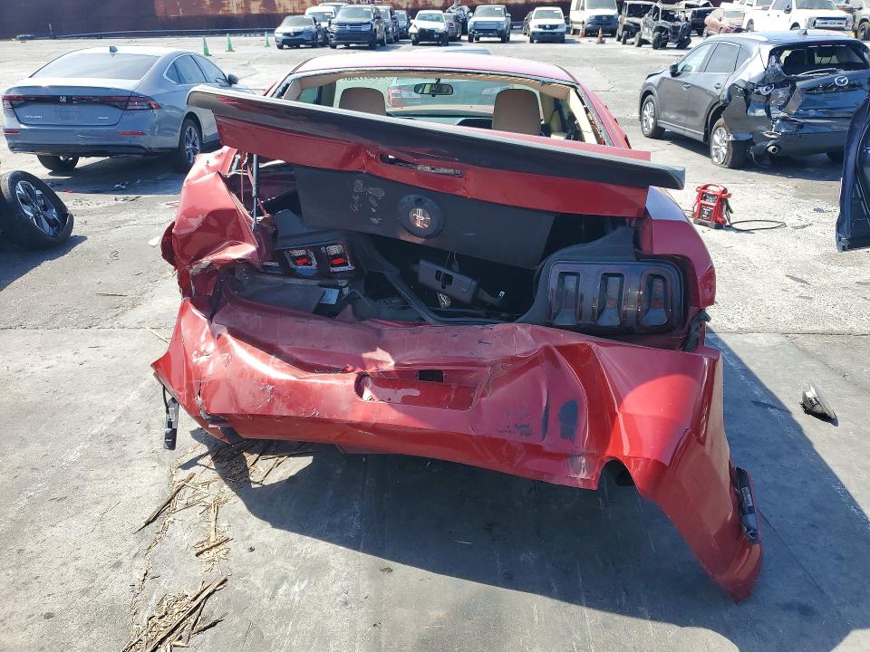 65051796 :رقم المزاد ، 1ZVHT80N885196544 vin ، 2008 Ford Mustang مزاد بيع