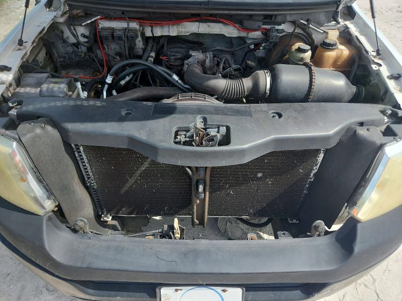 63642206 :رقم المزاد ، 1FTRF12285NA94570 vin ، 2005 Ford F150 مزاد بيع