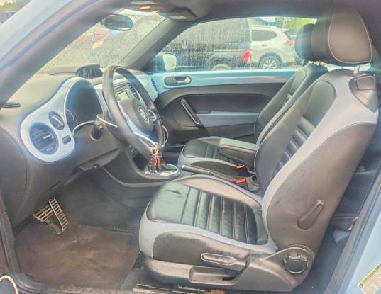 2013 Volkswagen Beetle მანქანა იყიდება აუქციონზე, vin: 3VW7A7AT3DM800868, აუქციონის ნომერი: 63690116