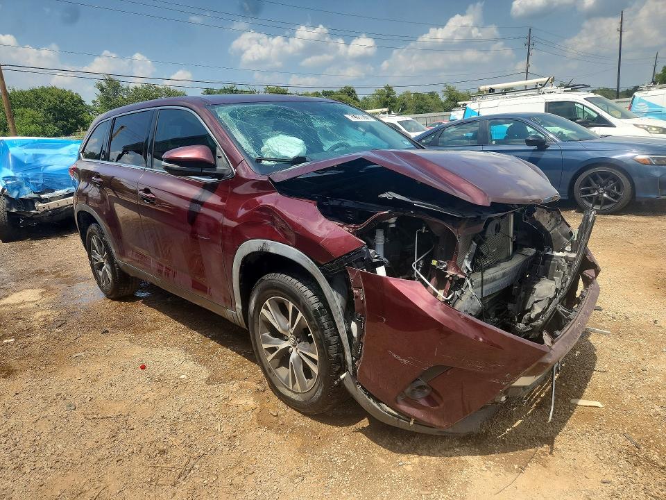 2019 Toyota Highlander მანქანა იყიდება აუქციონზე, vin: 5TDZARFH6KS059530, აუქციონის ნომერი: 62780076