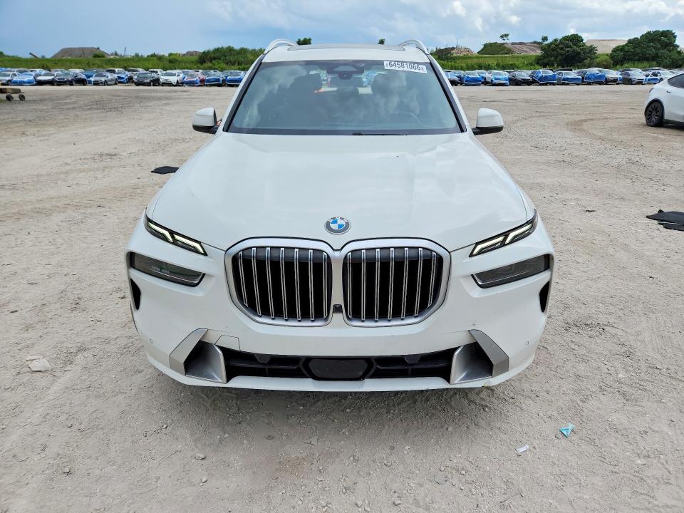64581066 :رقم المزاد ، 5UX23EM0XR9S36542 vin ، 2024 Bmw X7 مزاد بيع
