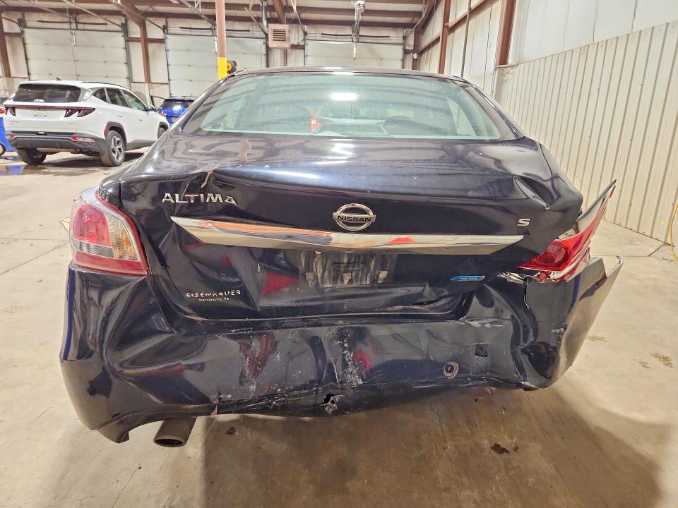 2013 Nissan Altima მანქანა იყიდება აუქციონზე, vin: 1N4AL3AP3DC268950, აუქციონის ნომერი: 63830596