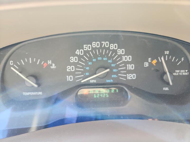 2001 Buick Century მანქანა იყიდება აუქციონზე, vin: 2G4WY55J811174997, აუქციონის ნომერი: 63649706