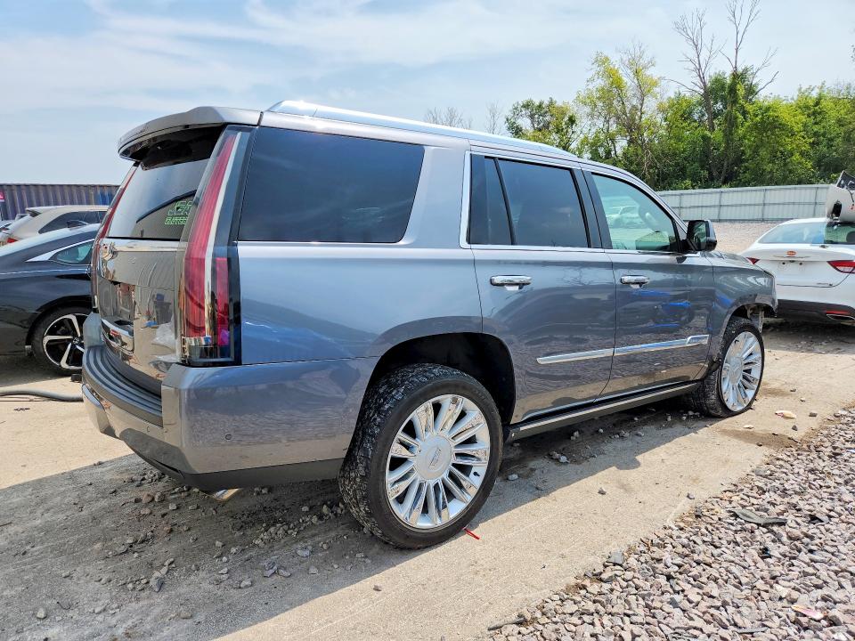 2018 Cadillac Escalade მანქანა იყიდება აუქციონზე, vin: 1GYS4DKJ8JR338229, აუქციონის ნომერი: 64834066