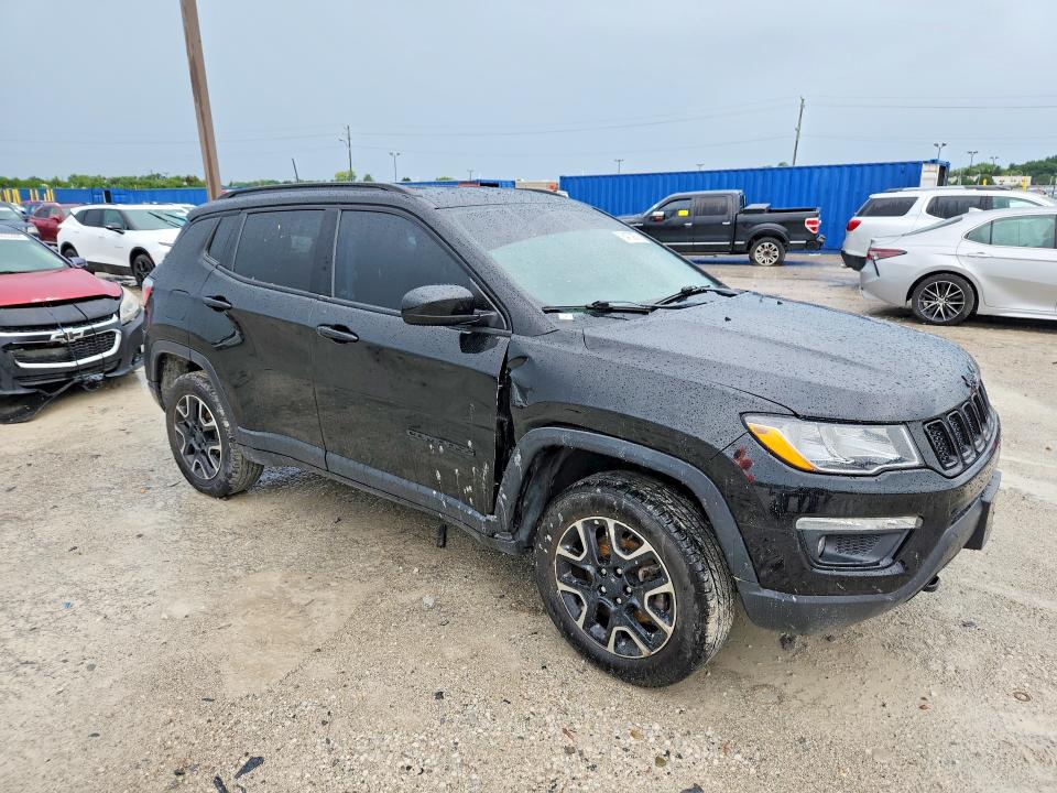 64702076 :رقم المزاد ، 3C4NJDAB5LT174339 vin ، 2020 Jeep Compass مزاد بيع