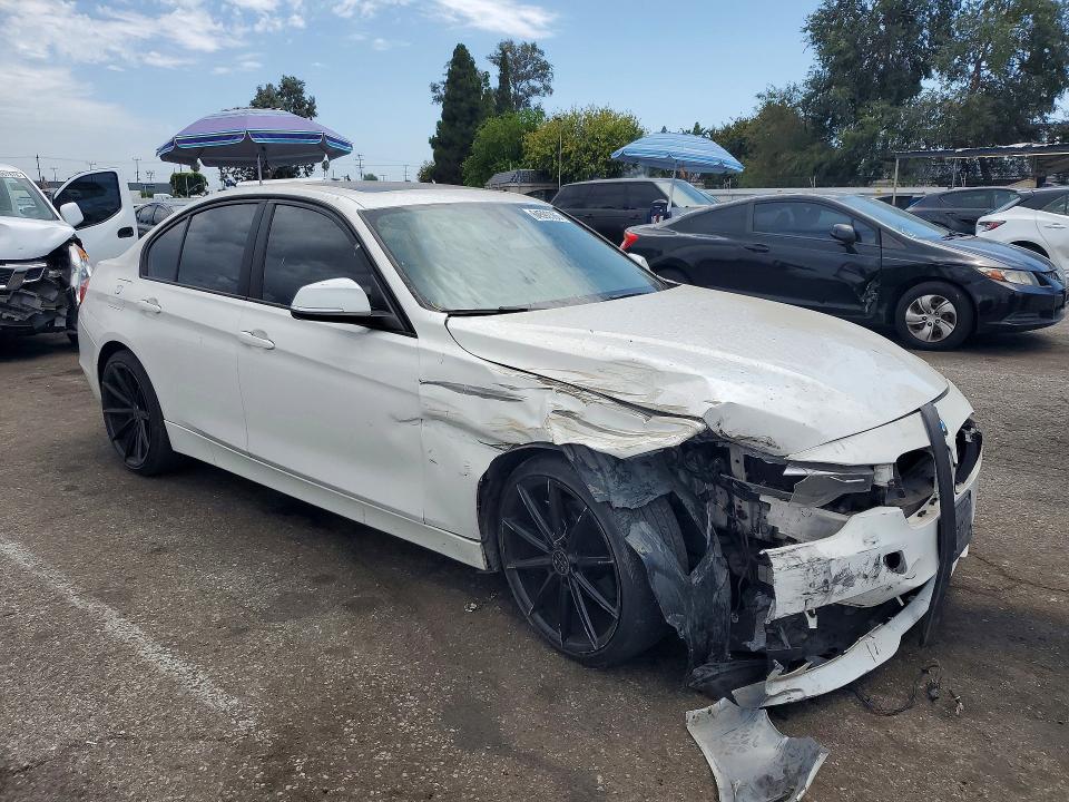 64592366 :رقم المزاد ، WBA3C1C59FK122724 vin ، 2015 Bmw 328 مزاد بيع