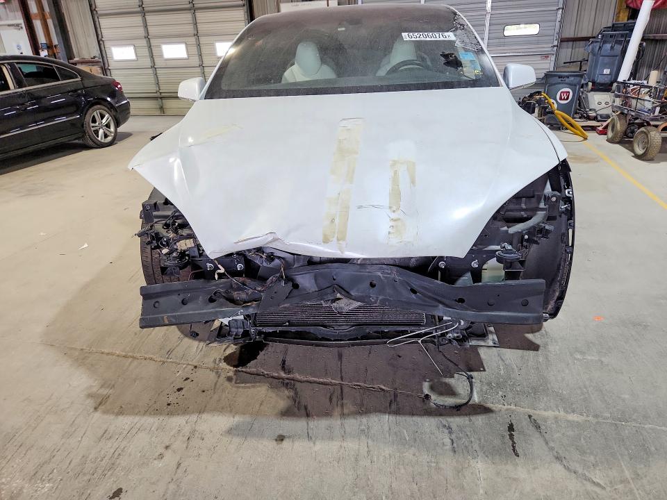 2016 Tesla Model X მანქანა იყიდება აუქციონზე, vin: 5YJXCBE49GF016562, აუქციონის ნომერი: 65206076