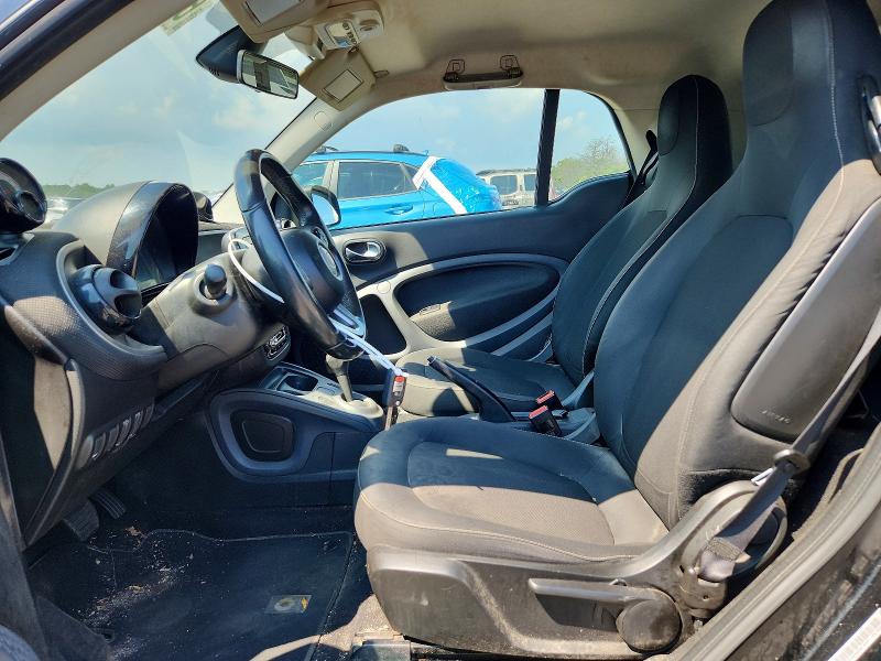 64311476 :رقم المزاد ، WMEFJ5DA5GK069399 vin ، 2016 Smart Fortwo مزاد بيع