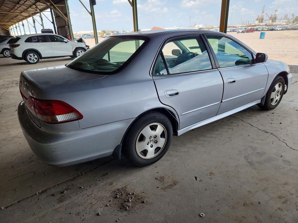 65014506 :رقم المزاد ، 1HGCG16551A049855 vin ، 2001 Honda Accord مزاد بيع