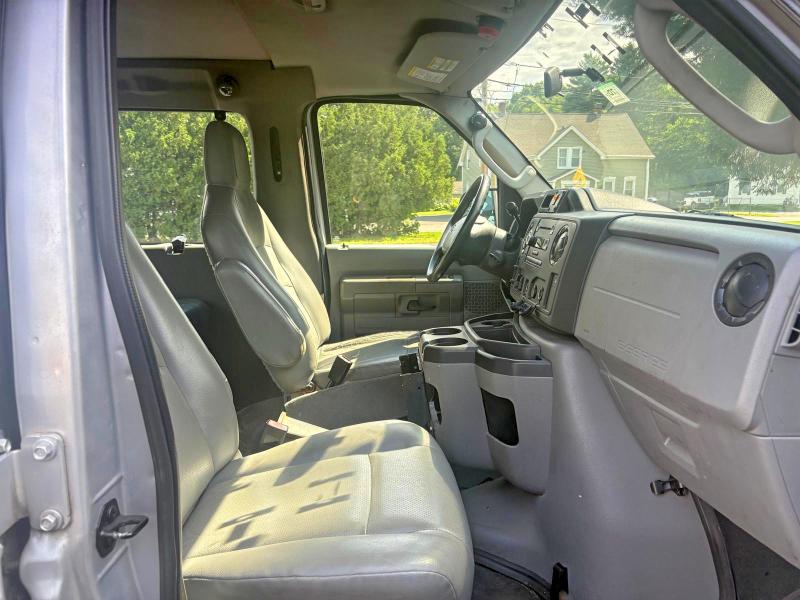 64888266 :رقم المزاد ، 1FTNE2EW5DDB17877 vin ، 2013 Ford Econoline مزاد بيع