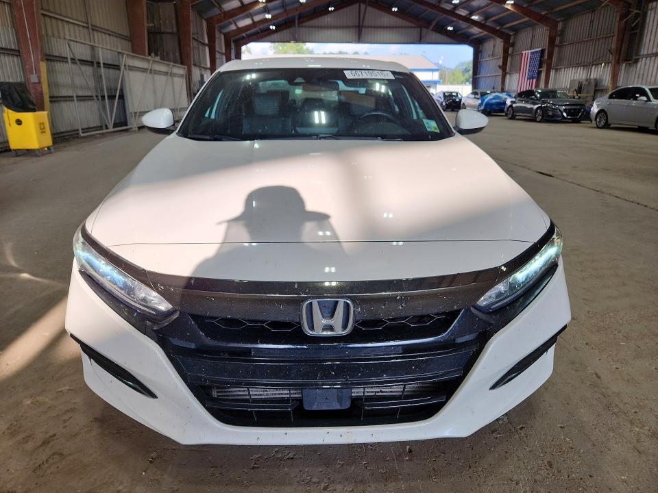 66719516 :رقم المزاد ، 1HGCV1F30LA076730 vin ، 2020 Honda Accord مزاد بيع