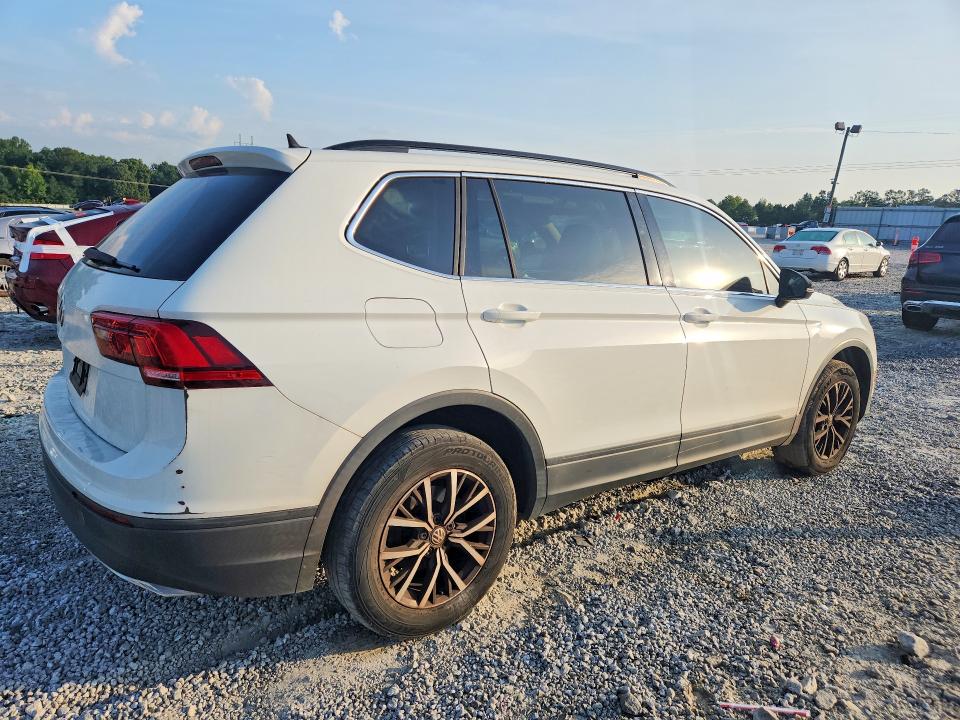 Продаж на аукціоні авто 2019 Volkswagen Tiguan, vin: 3VV3B7AX8KM105561, номер лоту: 64493336