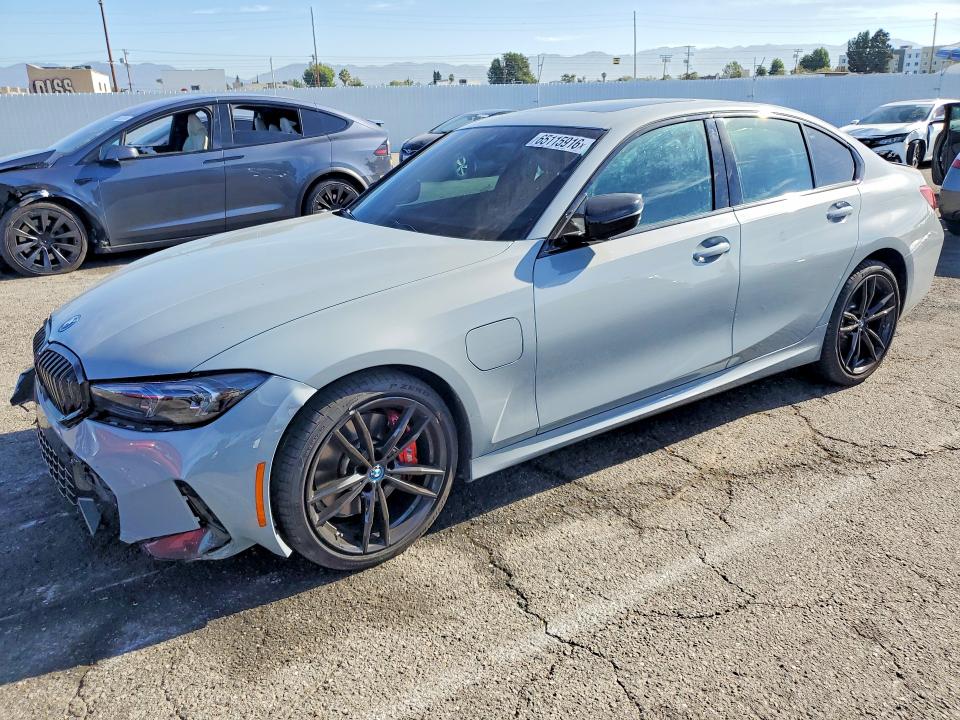 Продаж на аукціоні авто 2024 Bmw 330e, vin: 3MW39FF03R8E34037, номер лоту: 65115916