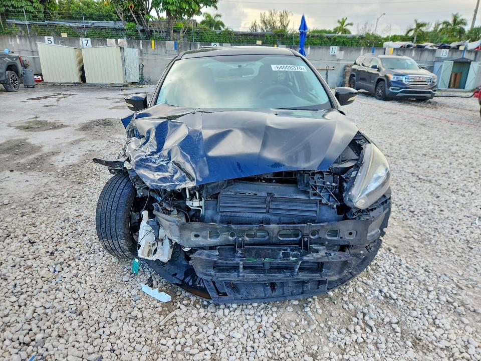 64008376 :رقم المزاد ، 1FADP3M28JL265863 vin ، 2018 Ford Focus مزاد بيع