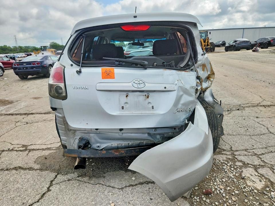 64098366 :رقم المزاد ، 2T1KR32E07C674304 vin ، 2007 Toyota Matrix مزاد بيع