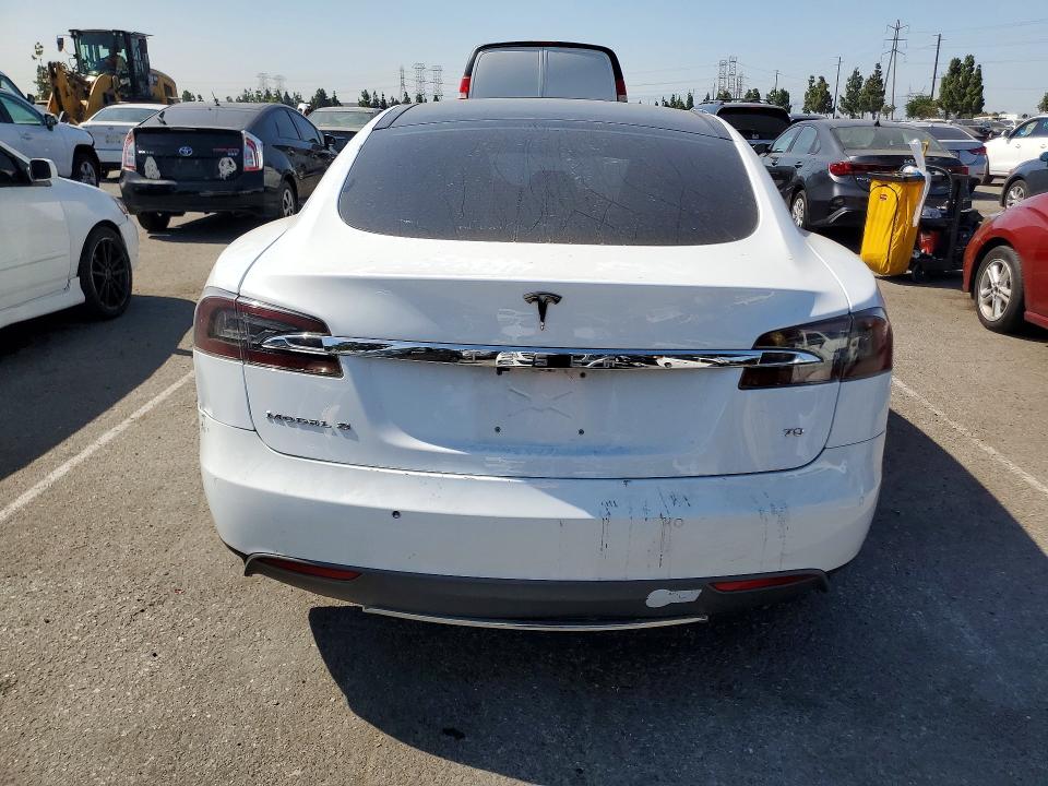 Aukcja sprzedaży 2015 Tesla Model S, vin: 5YJSA1E12FF115562, numer aukcji: 64502536