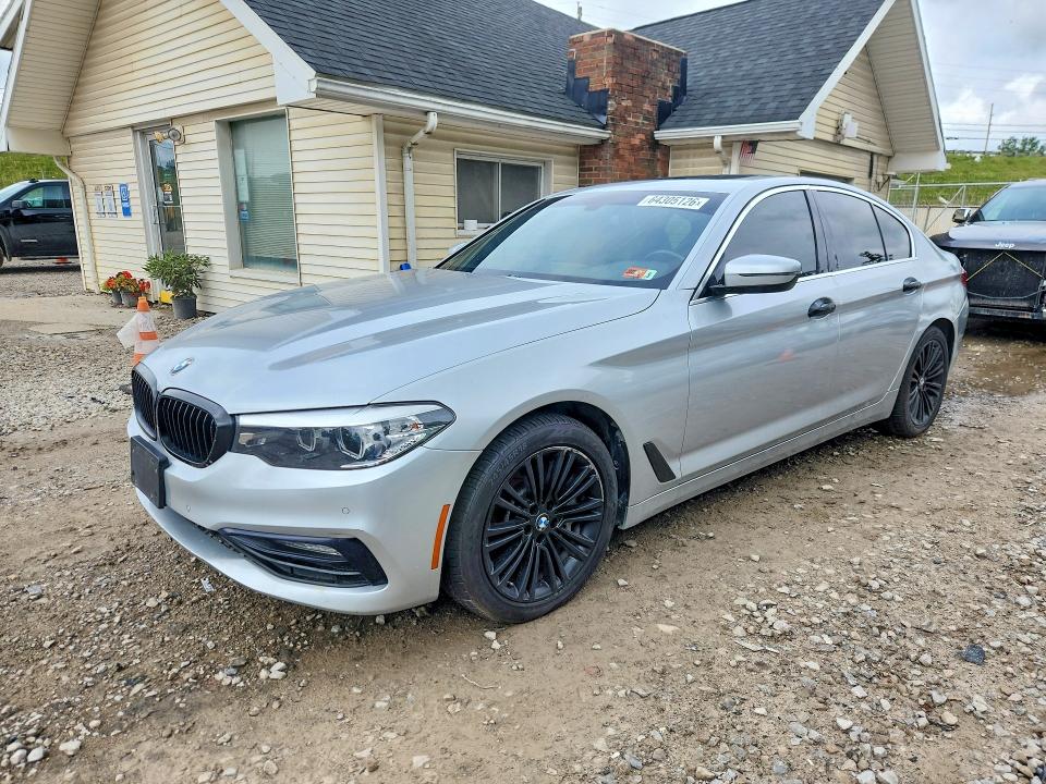 64305126 :رقم المزاد ، WBAJA7C52JWA73967 vin ، 2018 Bmw 530 مزاد بيع