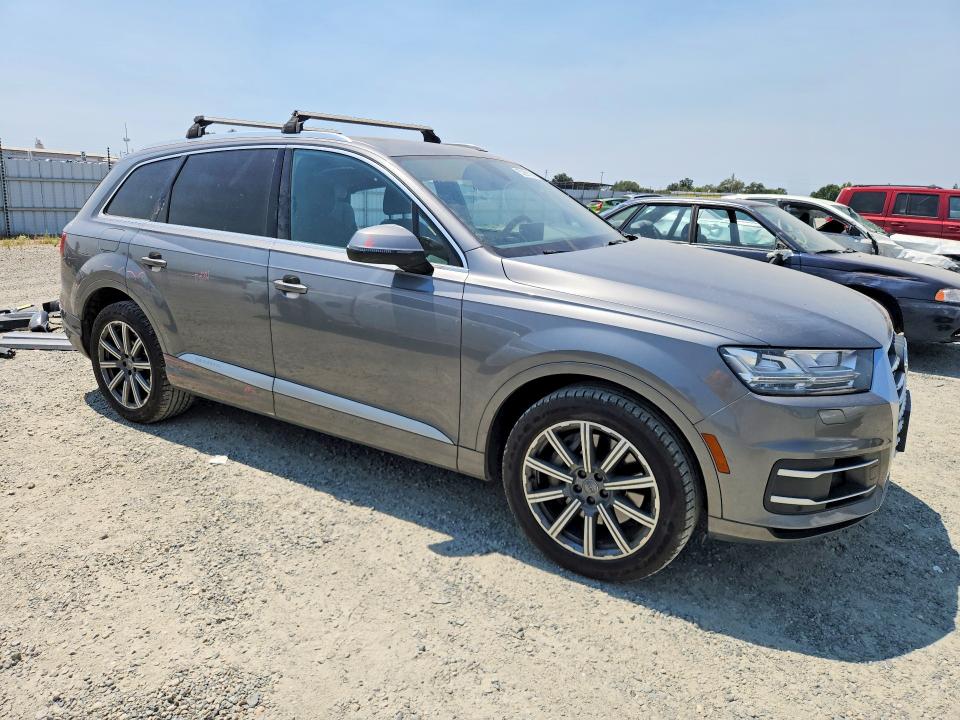63299116 :رقم المزاد ، WA1LAAF73JD000910 vin ، 2018 Audi Q7 مزاد بيع