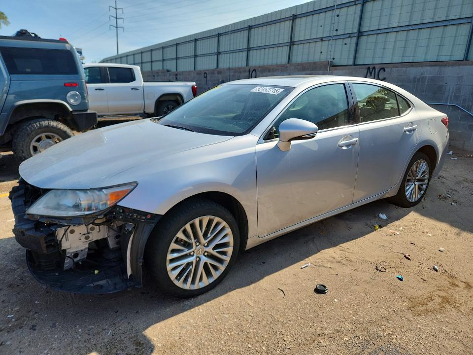 63462716 :رقم المزاد ، JTHBK1GG6D2016076 vin ، 2013 Lexus Es مزاد بيع