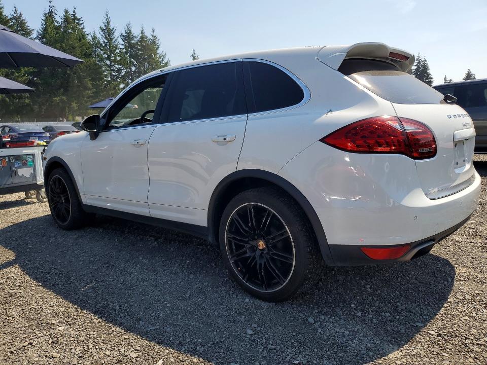 65038556 :رقم المزاد ، WP1AA2A21ELA04110 vin ، 2014 Porsche Cayenne مزاد بيع