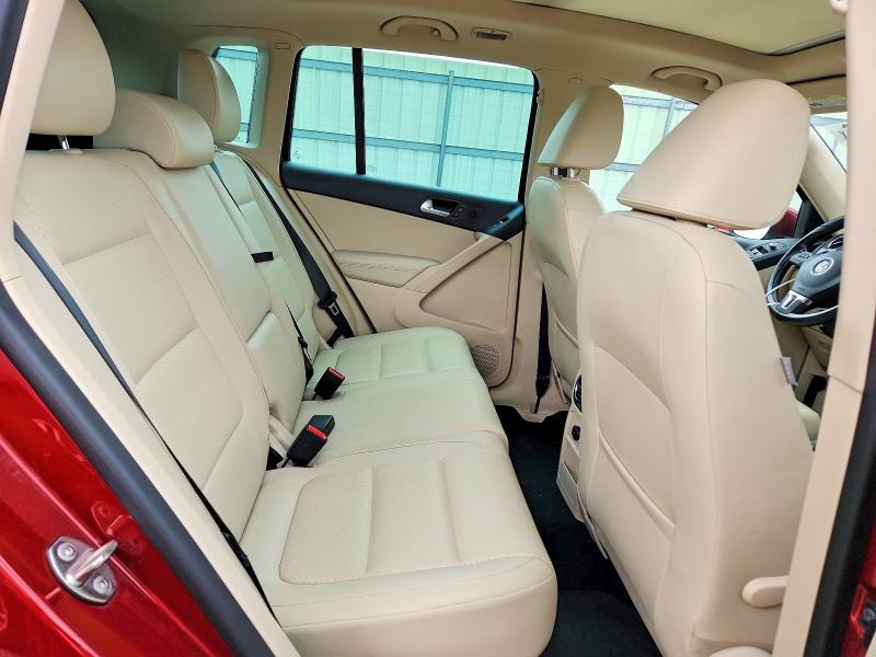 63878656 :رقم المزاد ، WVGBV7AX4FW098949 vin ، 2015 Volkswagen Tiguan مزاد بيع