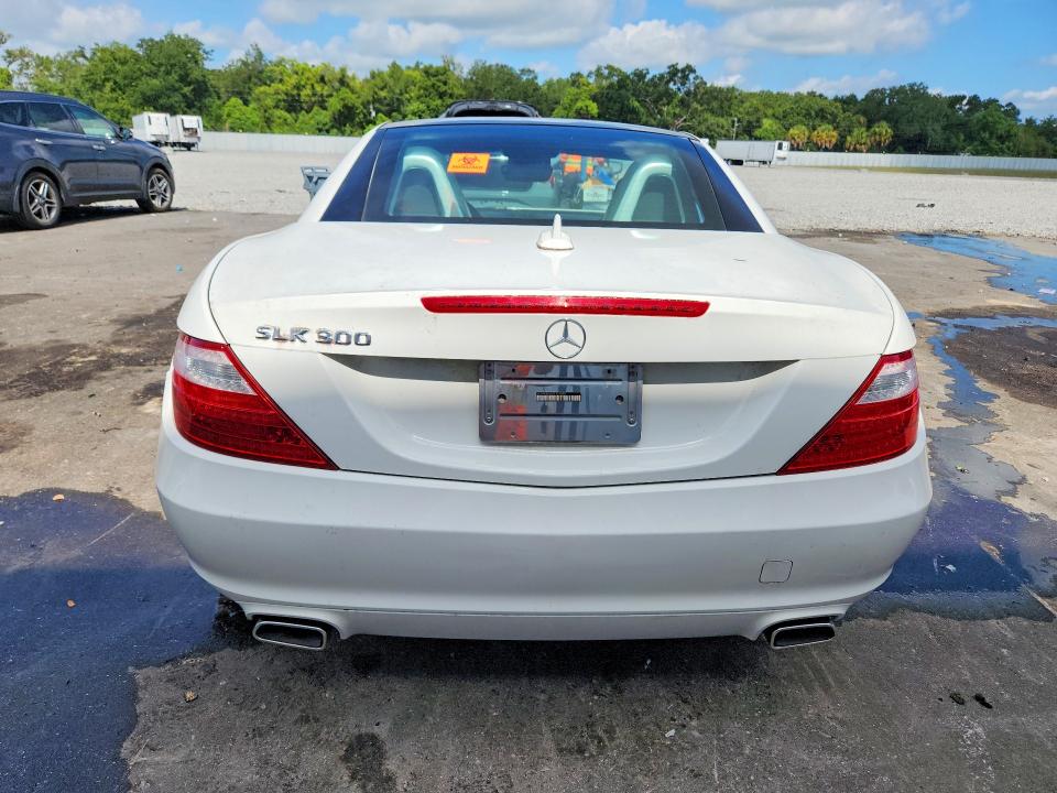 Продаж на аукціоні авто 2016 Mercedes-benz Slk, vin: WDDPK3JA0GF121898, номер лоту: 64468236
