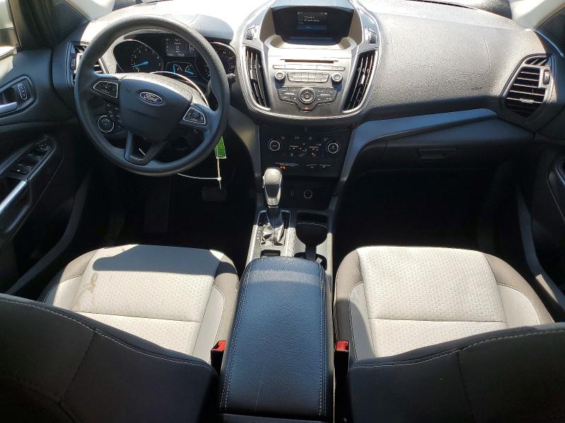 64095036 :رقم المزاد ، 1FMCU0GD5JUB29044 vin ، 2018 Ford Escape مزاد بيع