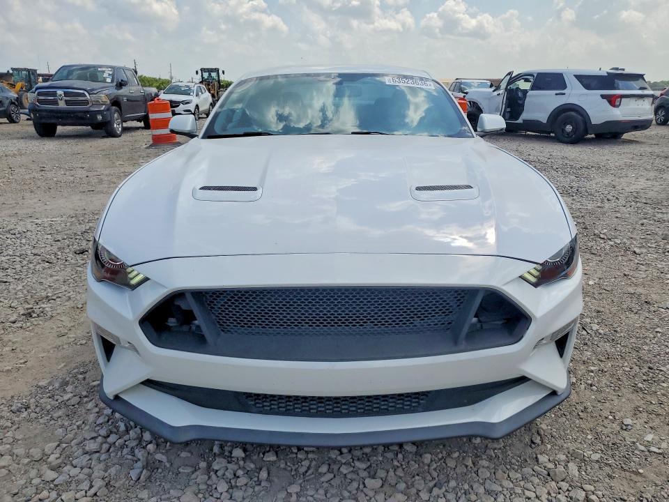 Продаж на аукціоні авто 2018 Ford Mustang, vin: 1FA6P8THXJ5175646, номер лоту: 63523636