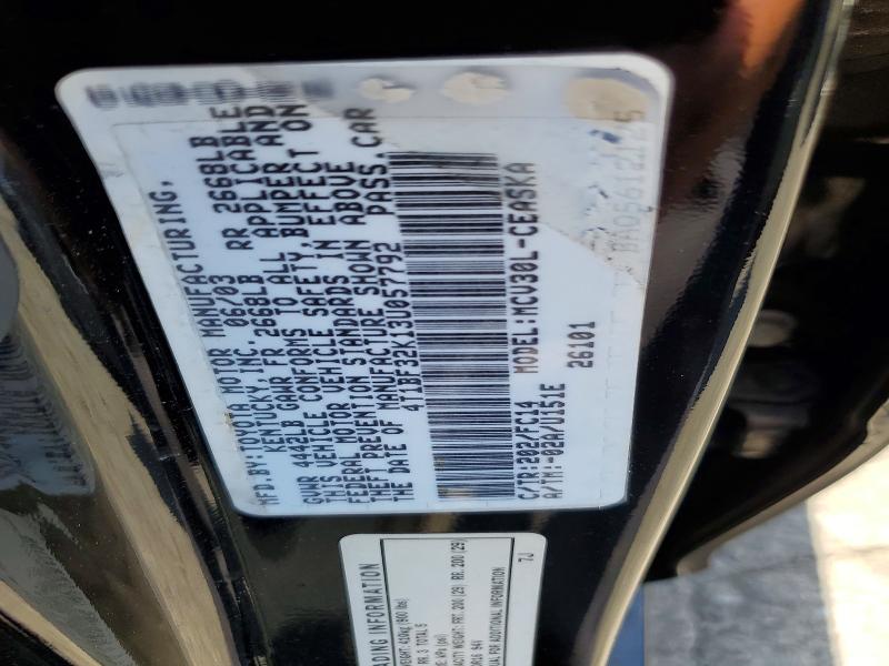 2003 Toyota Camry მანქანა იყიდება აუქციონზე, vin: 4T1BF32K13U057792, აუქციონის ნომერი: 64043146